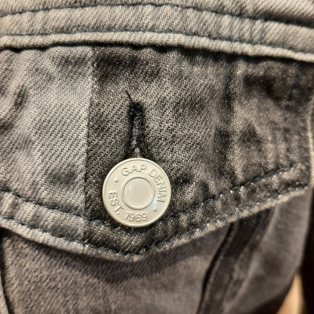 Gap Jean Jacket - image 8